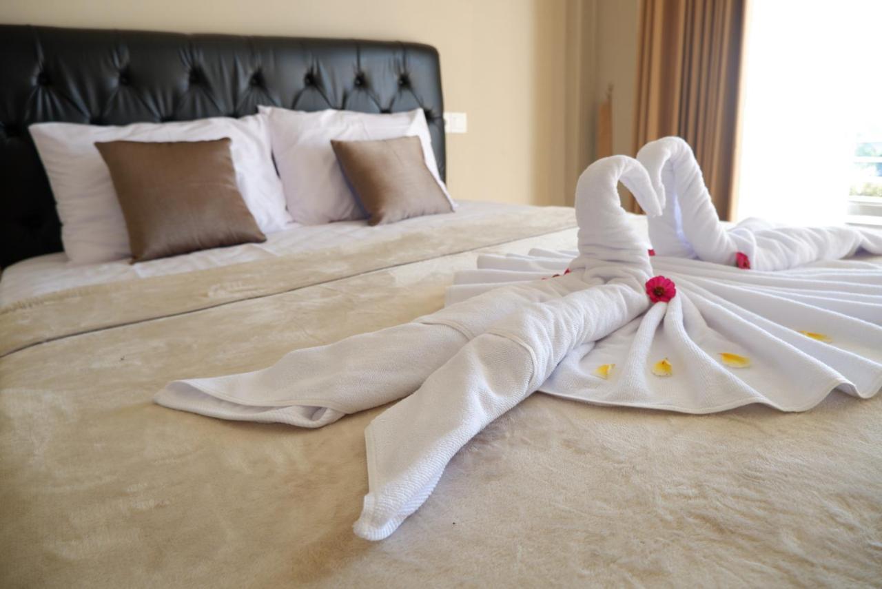 Gunza Bed And Breakfast Джатилувих Экстерьер фото