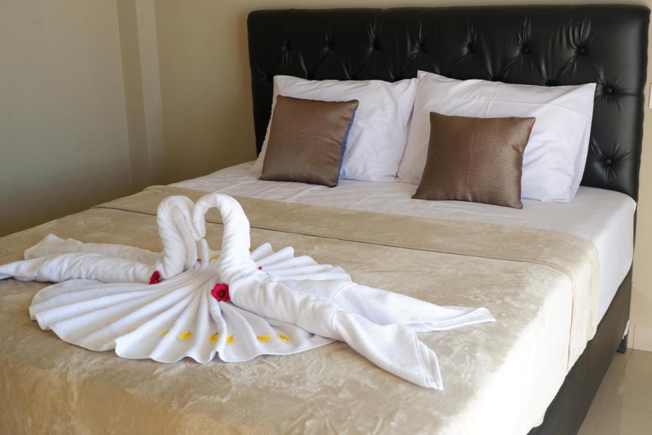 Gunza Bed And Breakfast Джатилувих Экстерьер фото